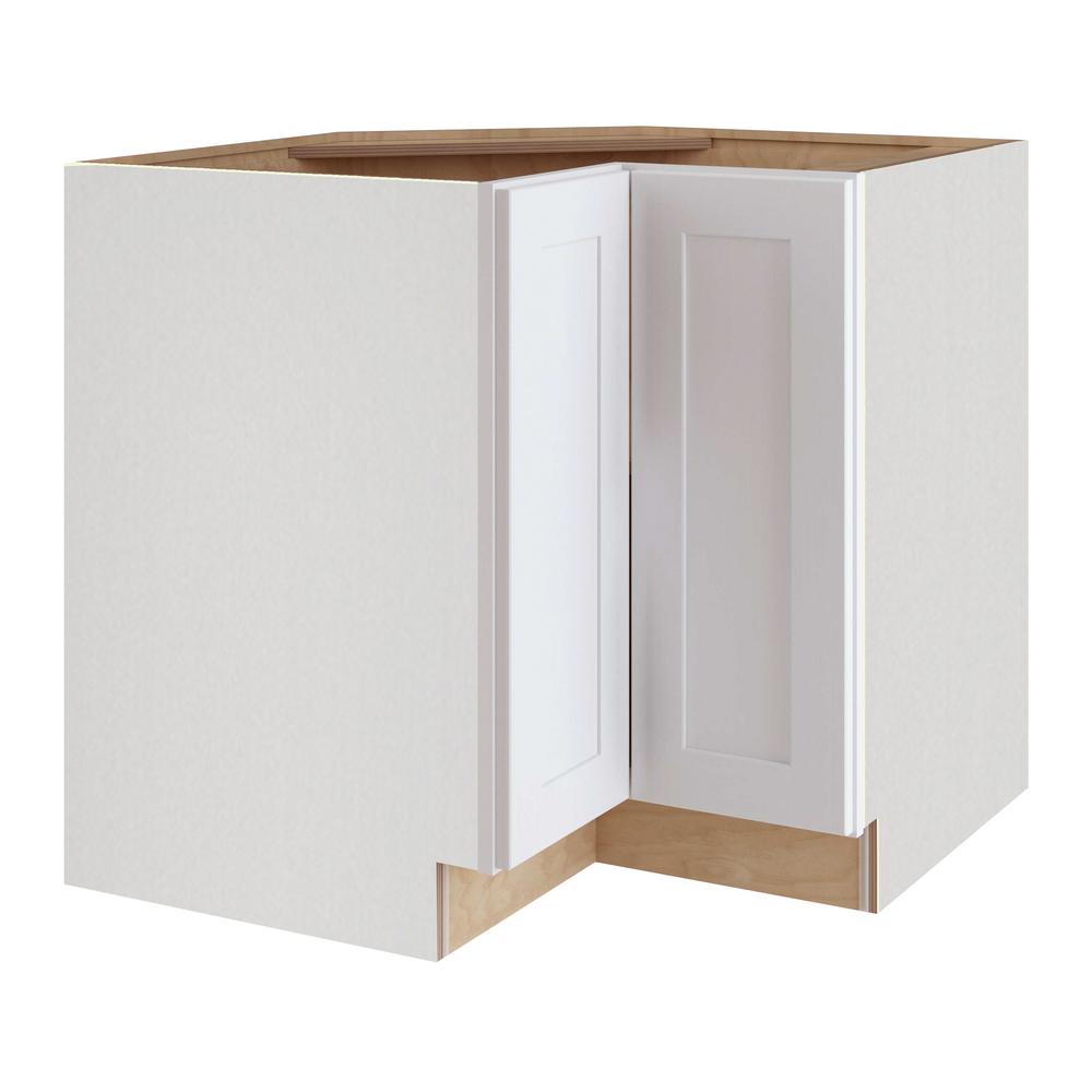Home Decorators Collection Newport Assembled 33x34 5x24 In Plywood Shaker Ez Reach Base Corner Kitchen Cabinet Right In Painted Pacific White Ezr33r Npw The Home Depot