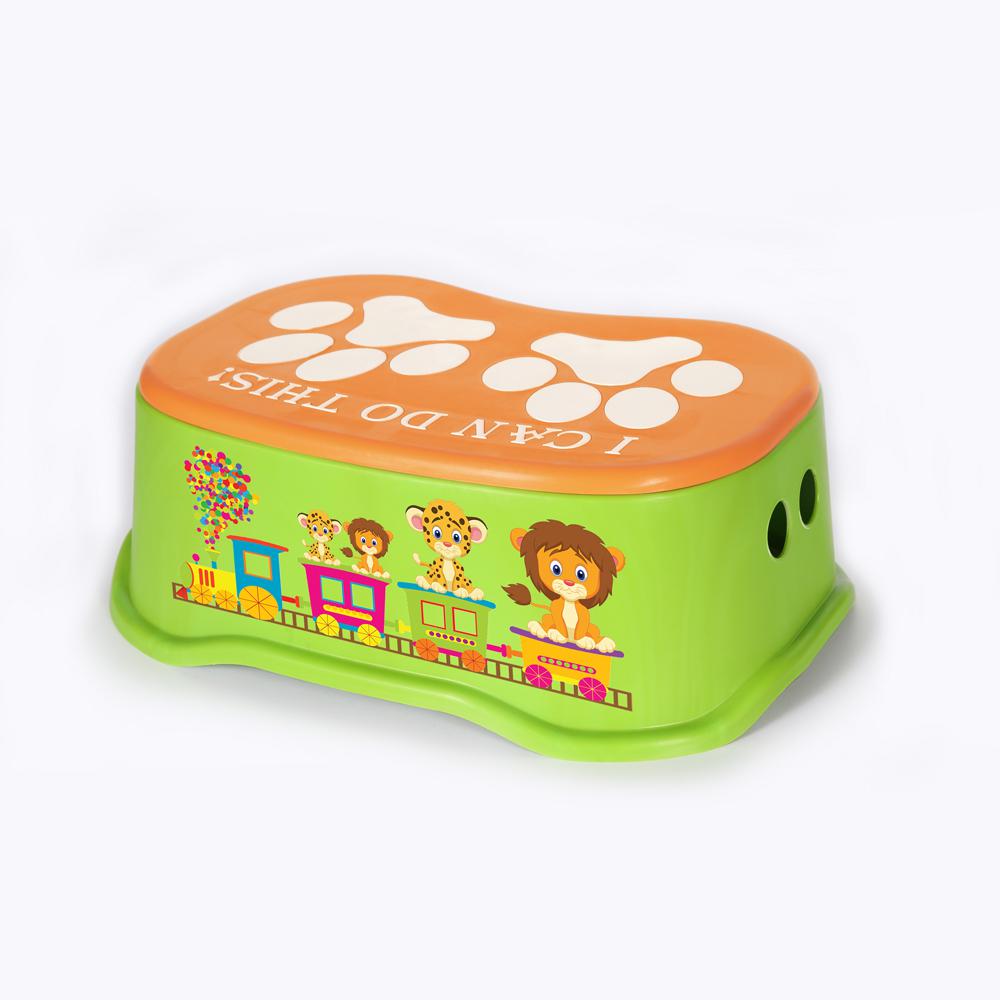 Plastic Step Stools Ladders The Home Depot