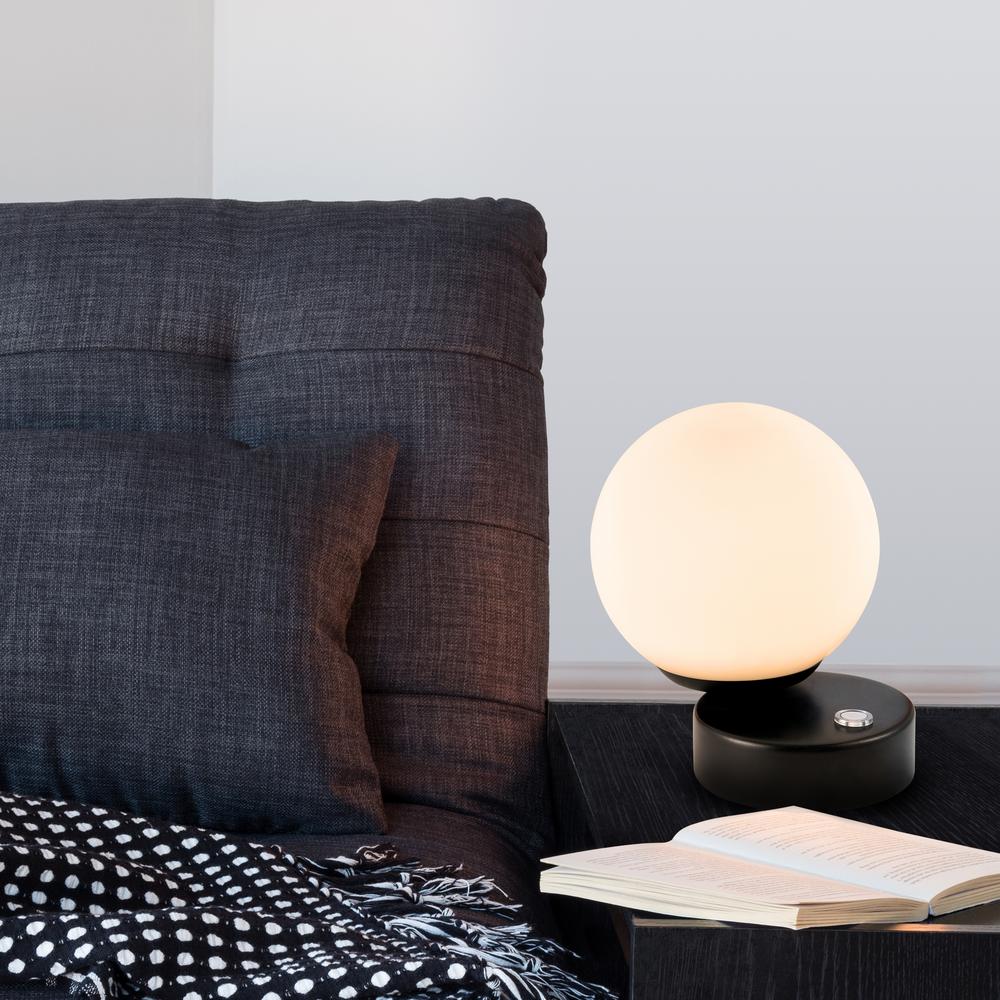 Vonn Lighting Capri 6 25 In Black Indoor Table Lamp With 3 Way Black Indoor Table Lamp With 3 Way Touch Integrated Led Technology