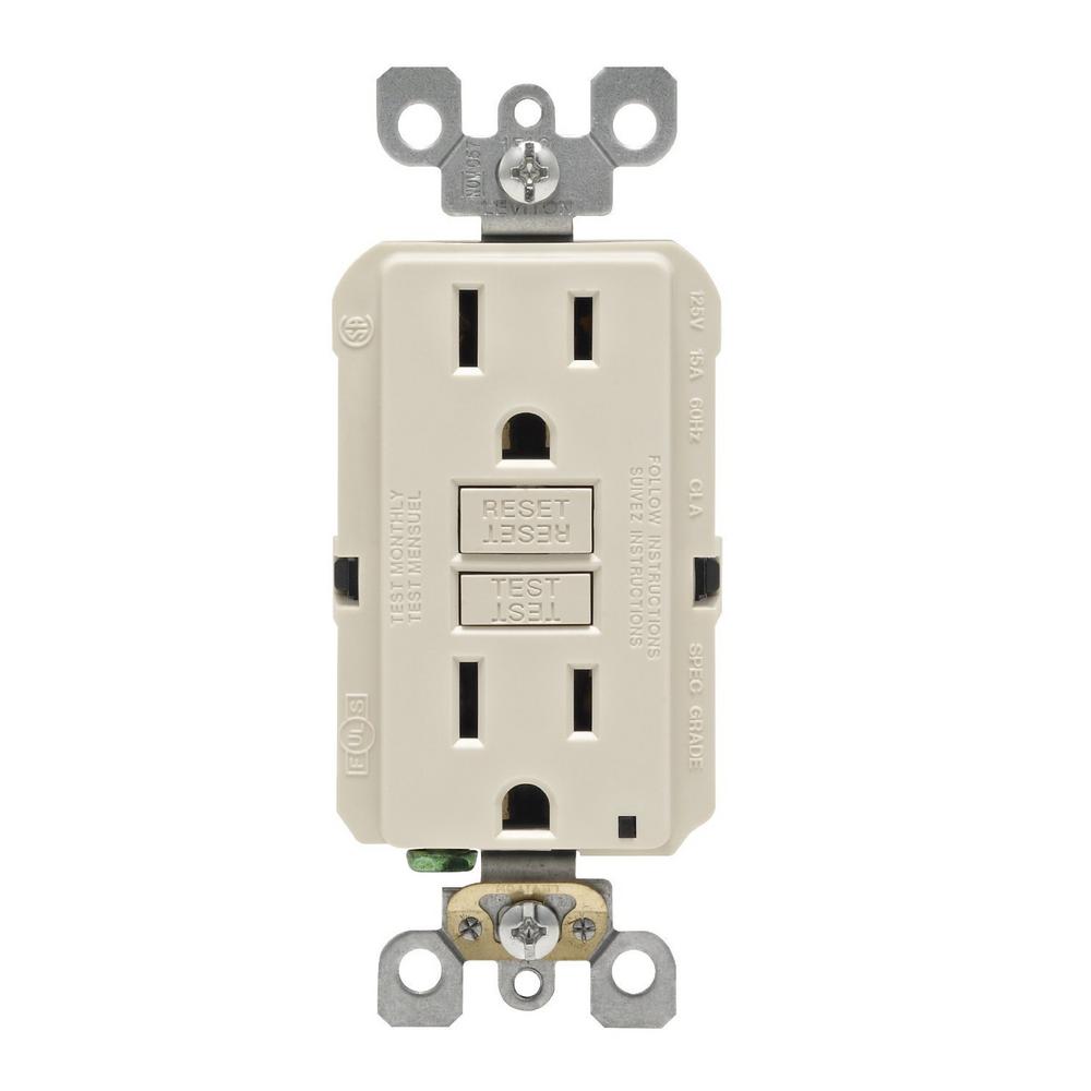 Legrand Pass & Seymour 15-Amp Tamper-Resistant GFCI Combo Receptacle ...