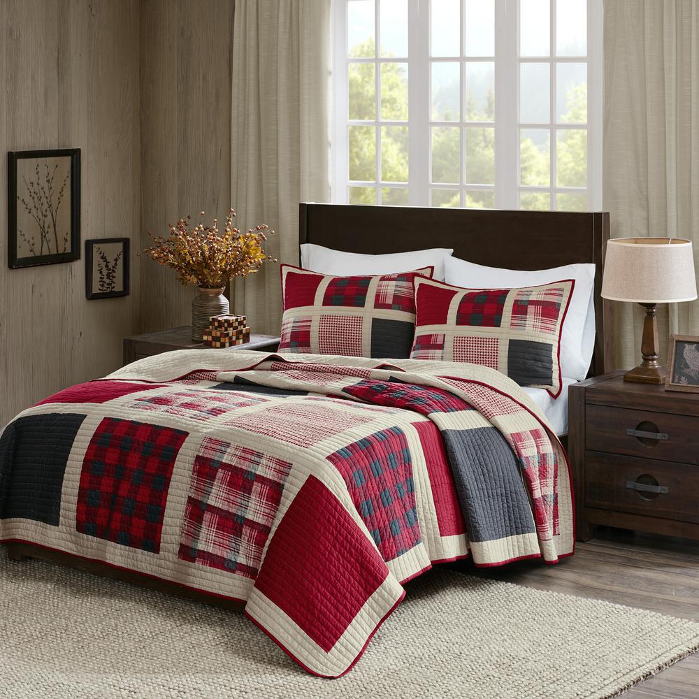 King Cal King Quilts Bedspreads Bedding Bath The Home Depot