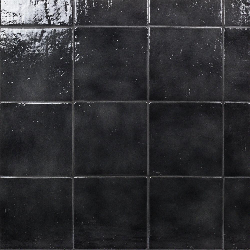Merola Tile Metro Soho Chevron Glossy Black 1 3 4 In X 7 Appaloosa Black 7 In X 10mm Polished Porcelain Floor