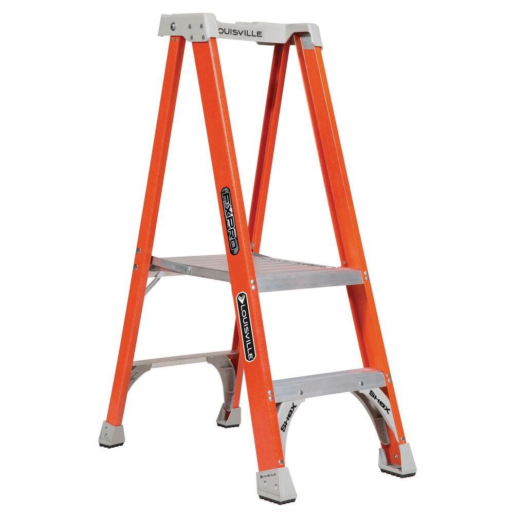Werner 9 ft. Reach Fiberglass Podium Ladder with 300 lb. Load Capacity