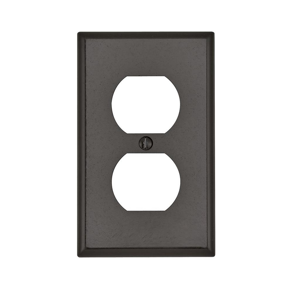 Leviton 1Gang Standard Size Plastic Wall Plate and 1Duplex Receptacle