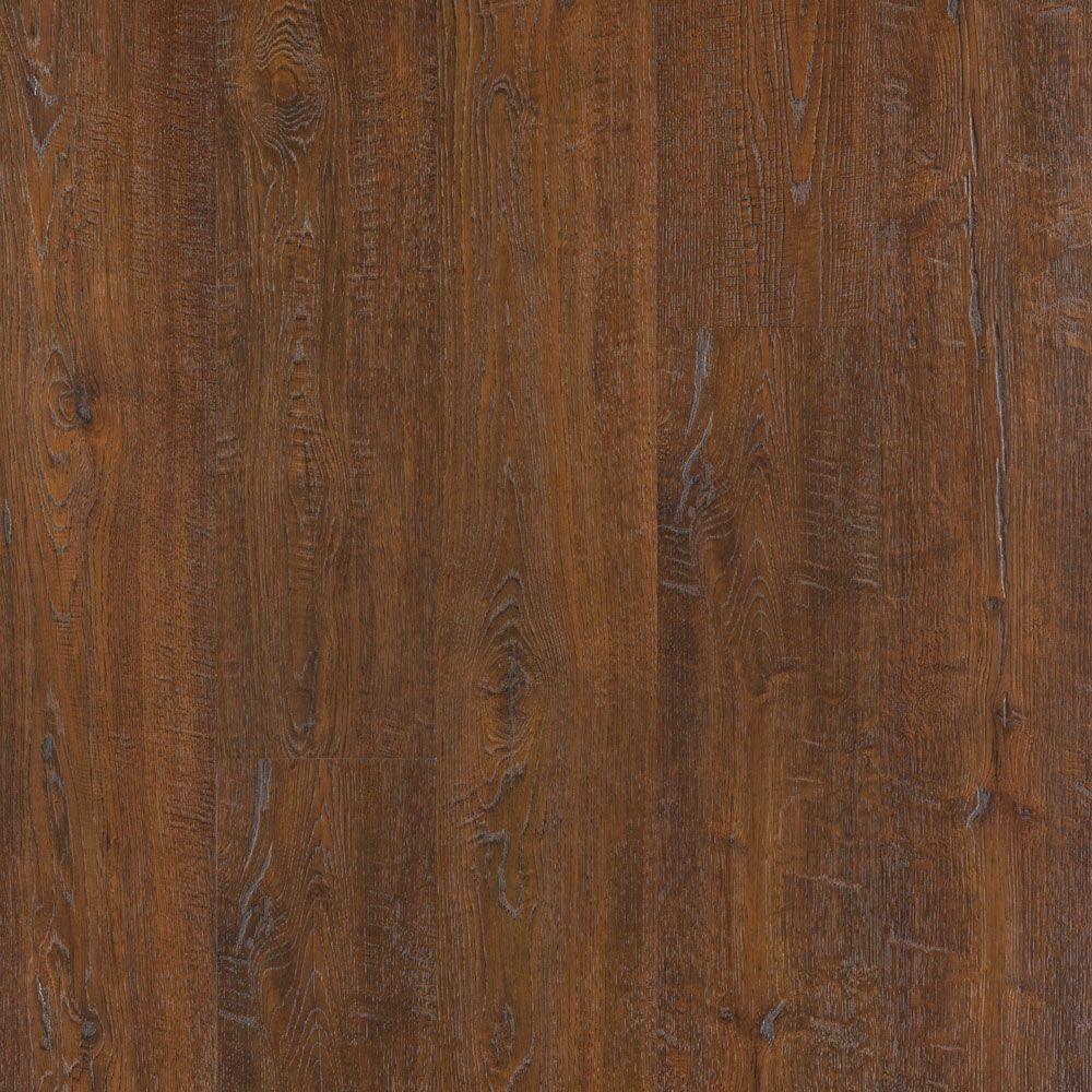 Pergo Outlast Waterproof Auburn Scraped Oak 10 Mm T X 6 14 In W