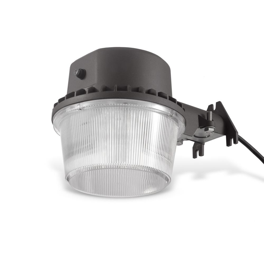 commercial outdoor dusk to dawn flood lights