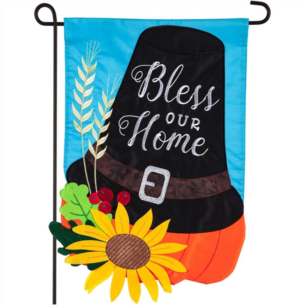 Evergreen 12 5 In X 18 In Pilgrim Hat Garden Applique Flag 169065 The Home Depot