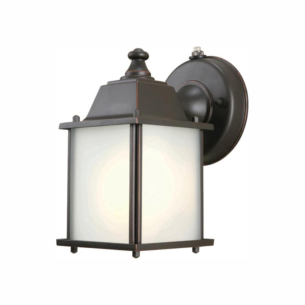 Hampton Bay 1Light OilRubbed Bronze Outdoor DusktoDawn WallMount LanternBPM1691P The