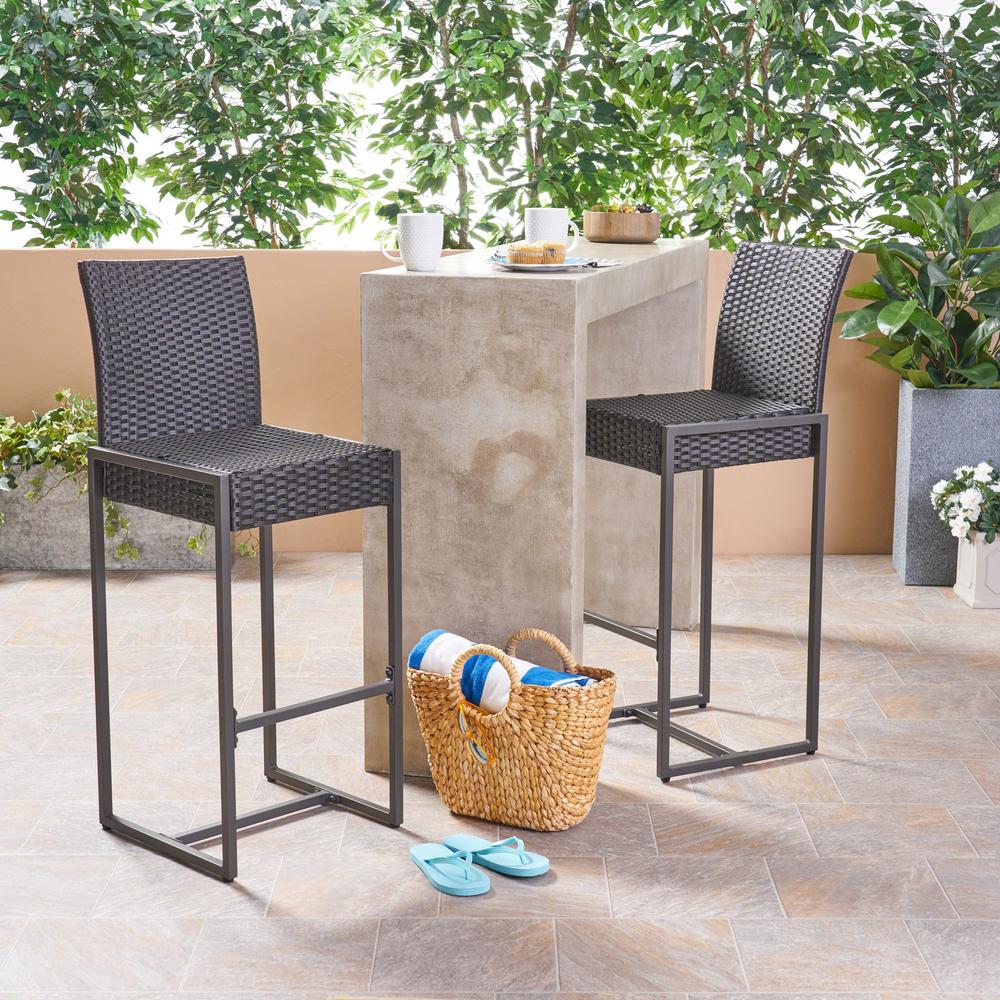 Noble House Taliyah Dark Brown Wicker Outdoor Bar Stool 2 Pack Taliyah Dark Brown Wicker Outdoor Bar Stool 2 Pack