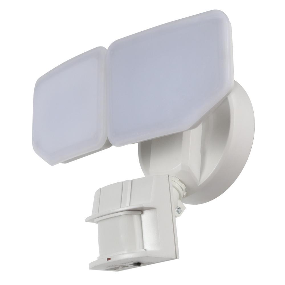 Awsens 30 Watt 180 Degree White Motion Activated Outdoor Integrated Led Security Flood Light With Pir Dusk To Dawn Sensor