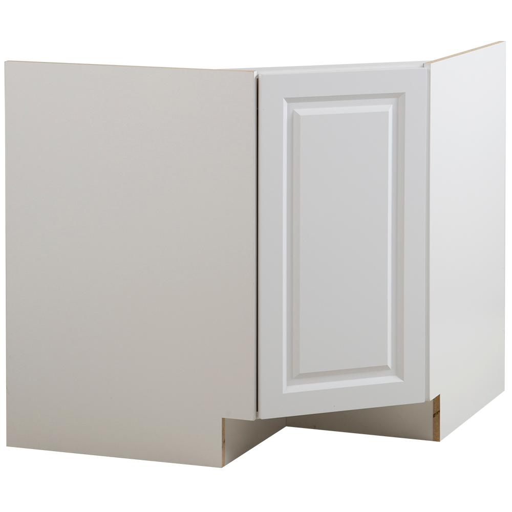 Hampton Bay Benton Ready To Assemble 36x34 5x24 5 In Corner Sink Base Cabinet In White Bt3635c Wh The Home Depot