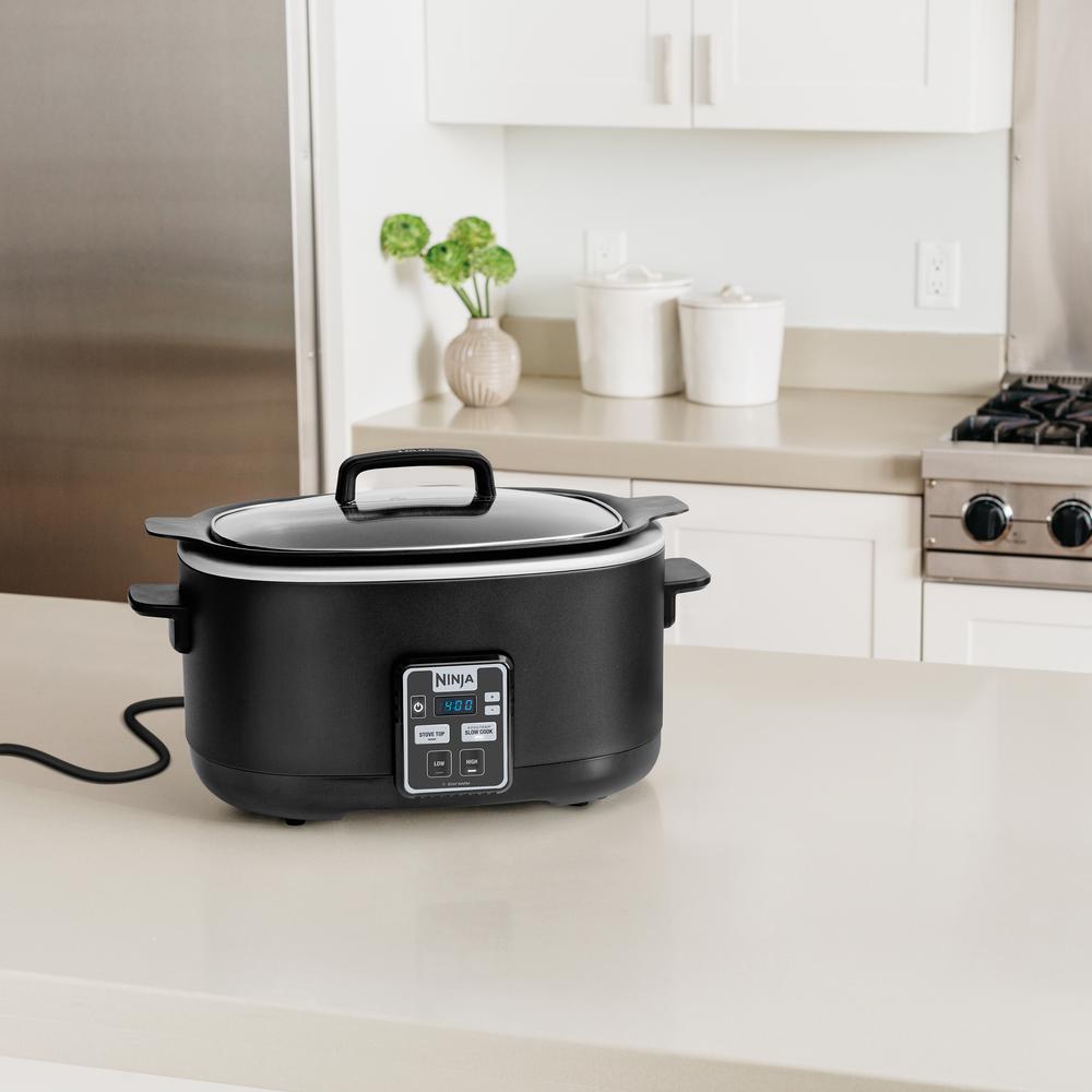 Sold at Auction: New Ninja 2 In 1, 6 Quart Slow Cooker
