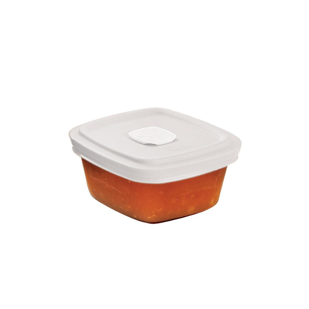 white plastic storage containers