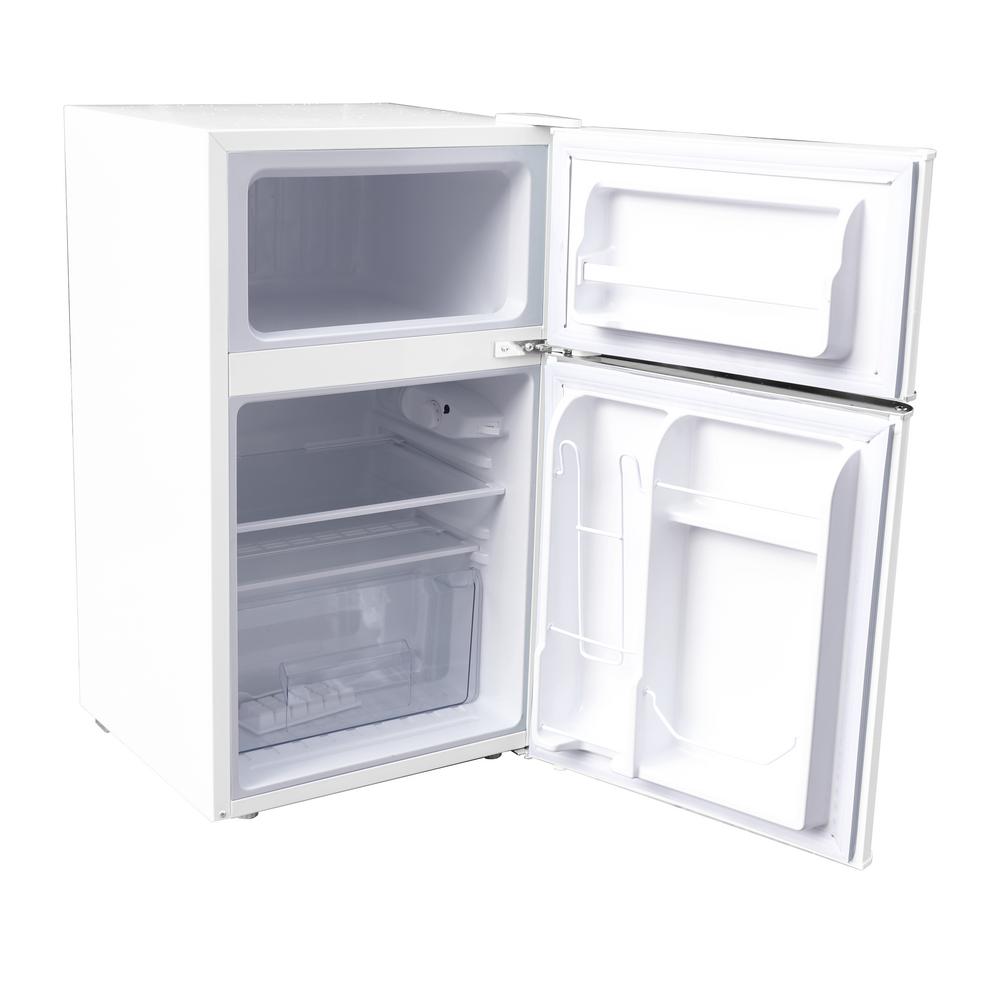 Magic Chef Retro 3 2 Cu Ft 2 Door Mini Fridge In White Hmcr320we The