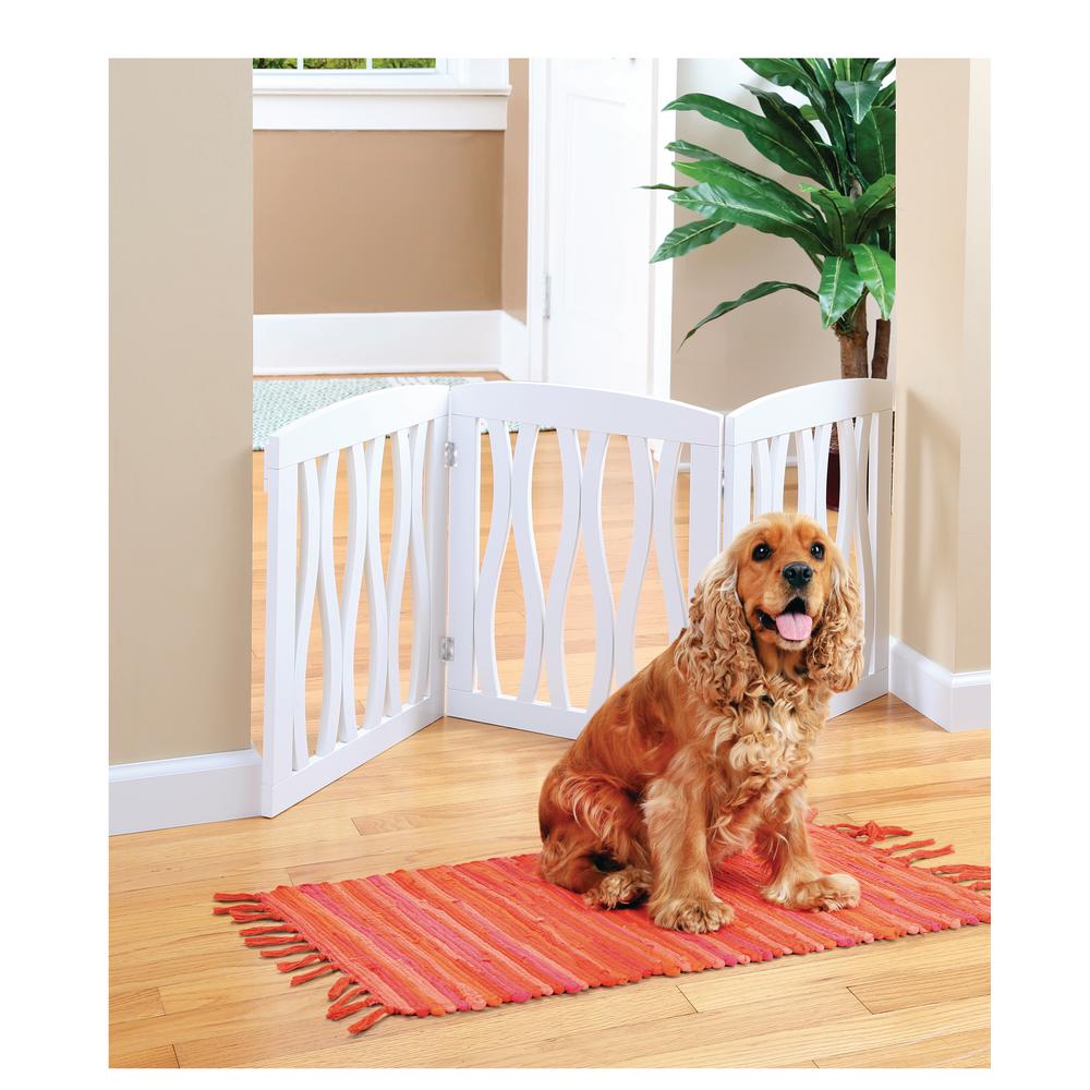 tri fold baby gate