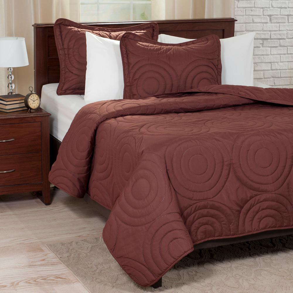 Lavish Home Embossed Chocolate Polyester Twin Quilt6641TC The