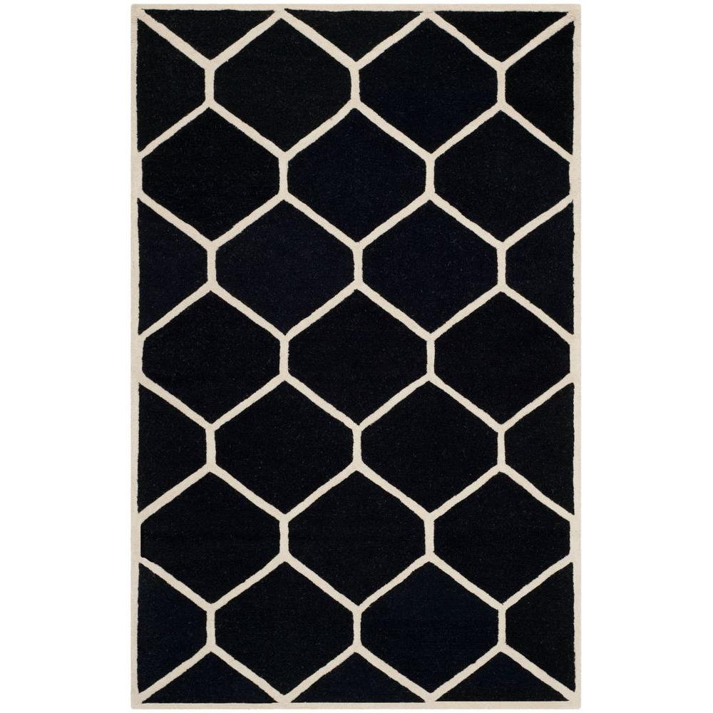 Safavieh Cambridge Black/Ivory 4 ft. x 6 ft. Area RugCAM144E4 The