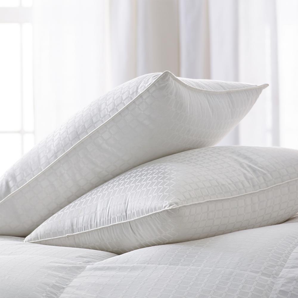 The Company Store Legends Royal Soft Down Queen Pillow Pp50 Q