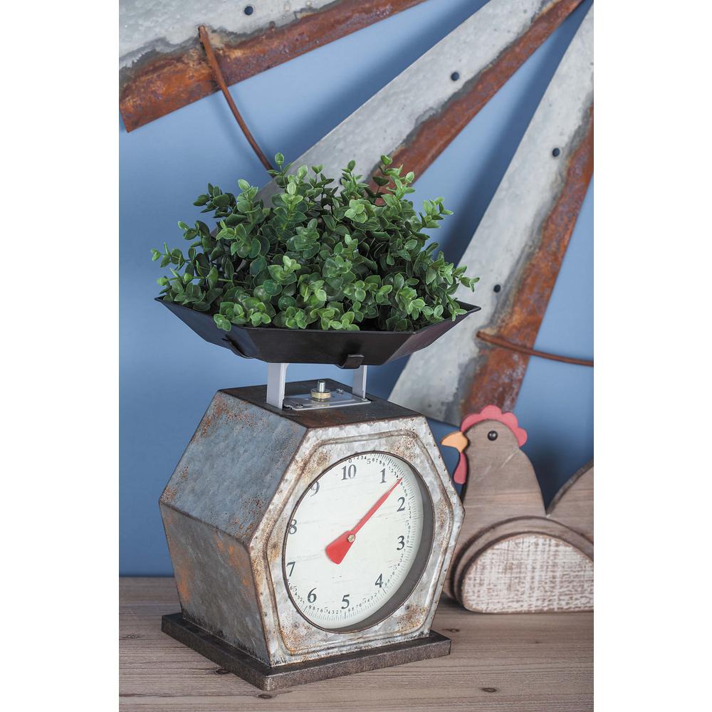 Litton Lane 12 In X 10 Rustic Decorative Hexagonal Iron Rustic Decorative Hexagonal Iron Weighing Scale