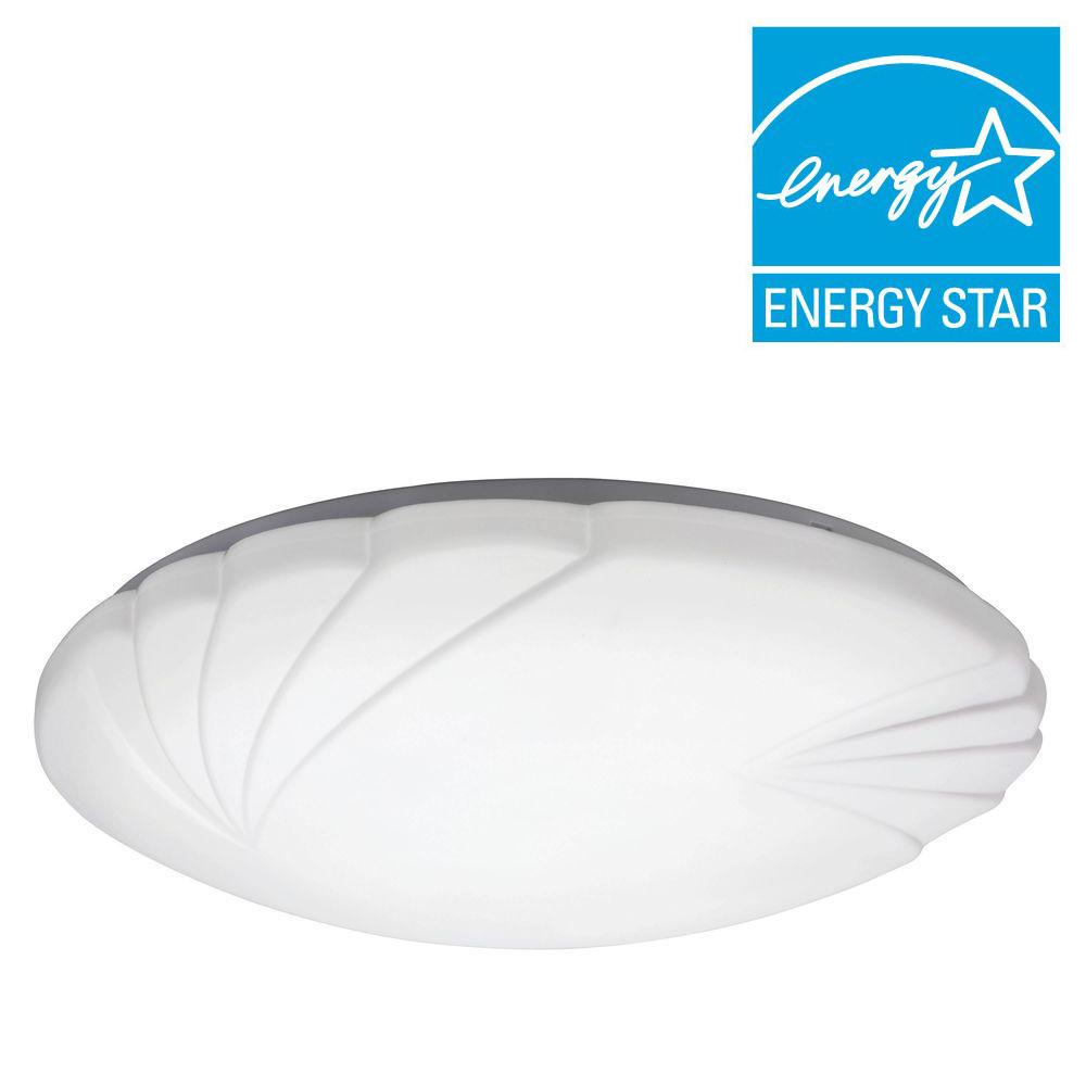 https://images.homedepot-static.com/productImages/66648ab6-151b-4b0d-b694-3f7646521875/svn/white-lithonia-lighting-flush-mount-lights-fmcrnl-14-20840-m4-64_1000.jpg