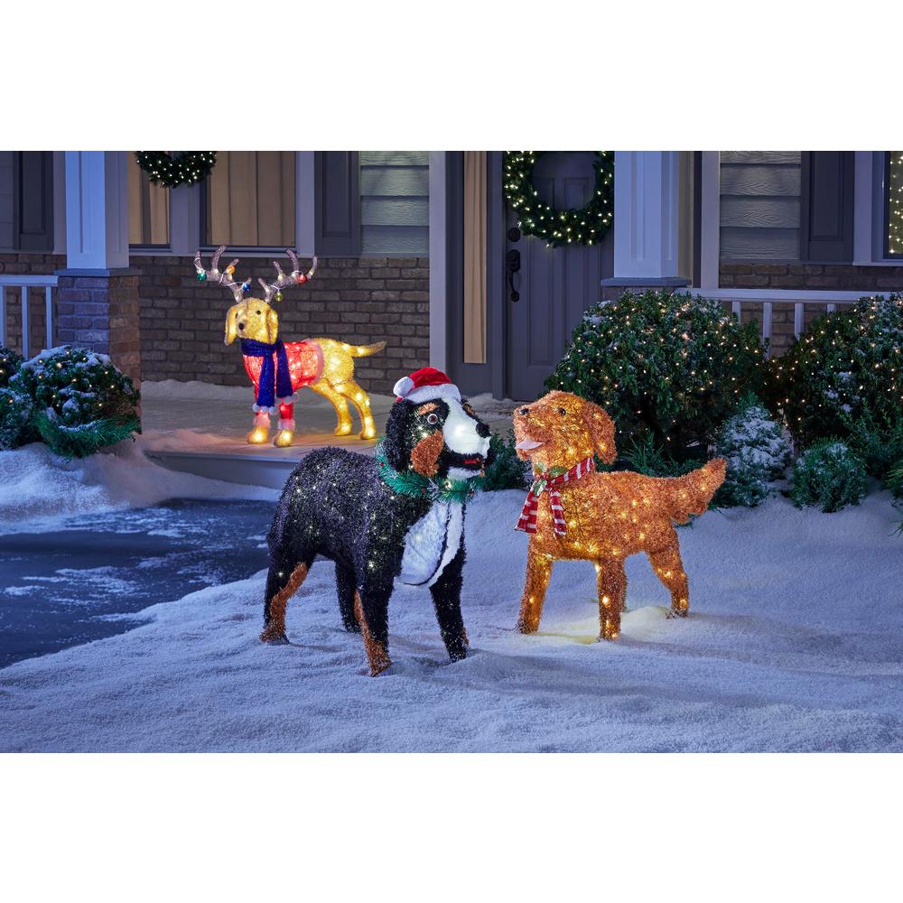 Outdoor Christmas Decoration Ideas Featuring Bernese Mountain Dogs