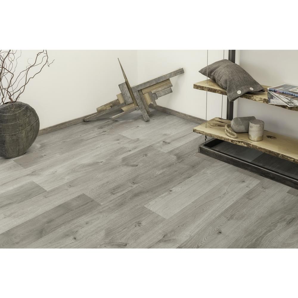 Home Decorators Collection Castle Gray Oak 1 3 In Thick X 6 26 In Wide X 50 79 In Length Engineered Hardwood Flooring 17 66 Sq Ft Case O523 Lm The Home Depot