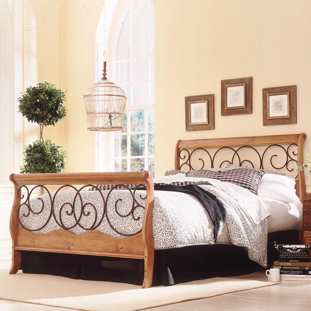 Fashion Bed Group Dunhill Honey Oak King Size Complete With Wood Fashion Bed Group Dunhill Honey Oak King Size Complete With Wood Sleigh Style Frame