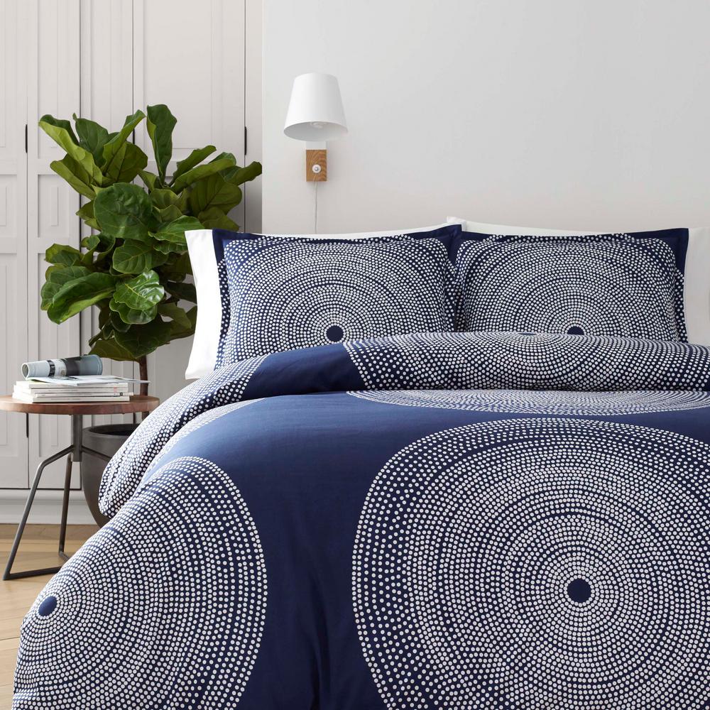 https://images.homedepot-static.com/productImages/69fe8615-686f-4e8d-98f2-2568790d81f3/svn/marimekko-comforters-221438-64_1000.jpg