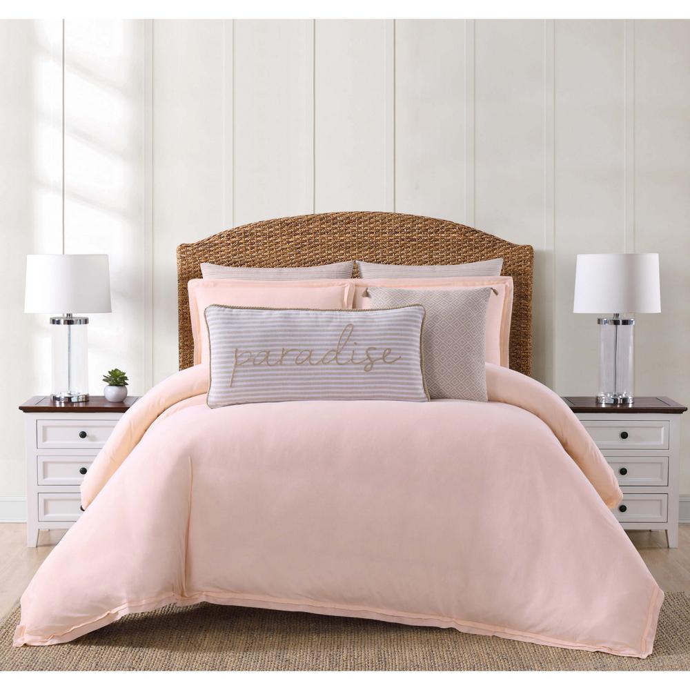 Oceanfront Resort Chambray Coast Blush King Comforter with 2Shams