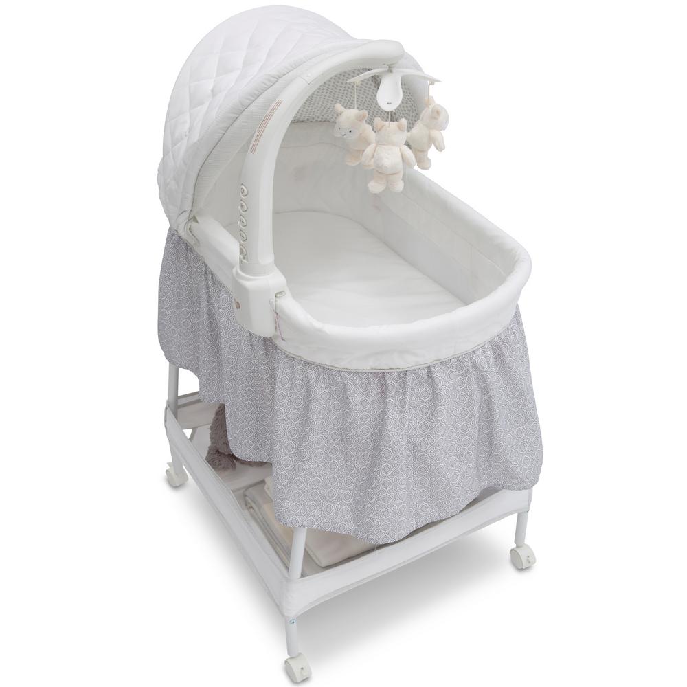 delta deluxe gliding bassinet