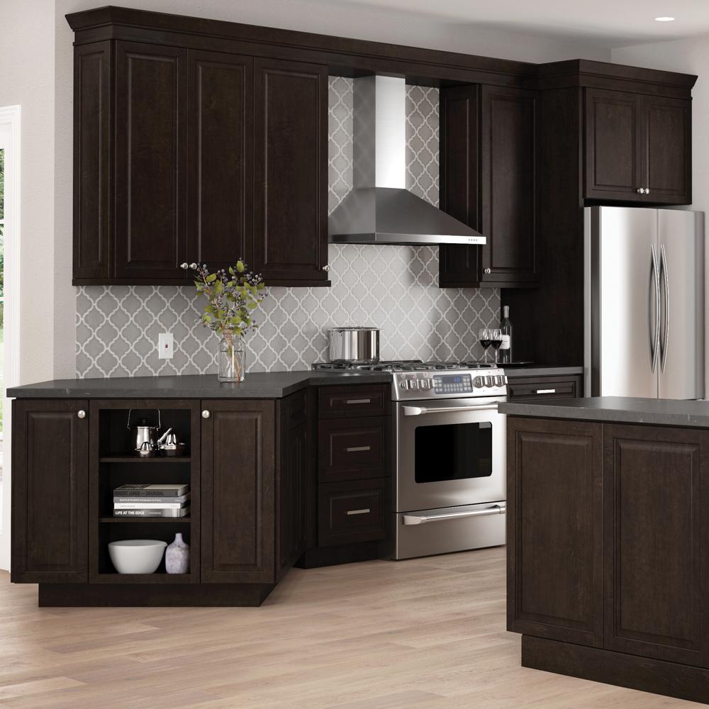 Hampton Bay Designer Series Gretna Assembled 33x34 5x20 25 In Ez Reach Corner Base Kitchen Cabinet In Espresso Bez36 Gres The Home Depot