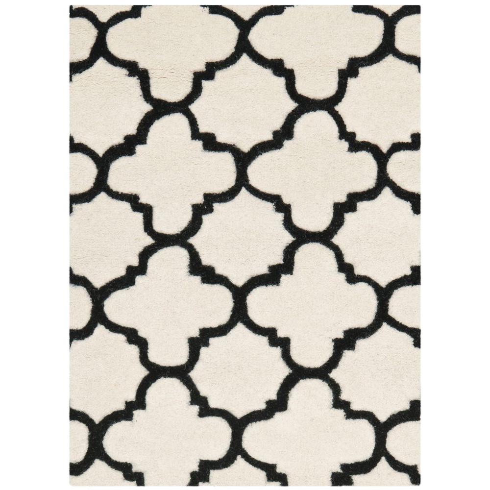 Safavieh Chatham Ivory Black 2 Ft X 3 Area Rug Cht717a The Safavieh Chatham Ivory Black 2 Ft X 3 Area Rug
