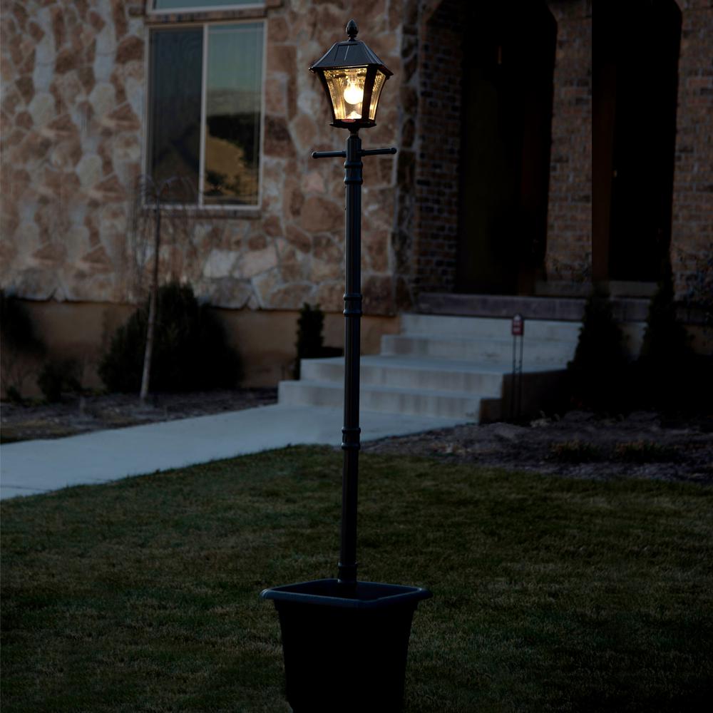 Gama Sonic Baytown Bulb Solar Warm White Outdoor Black Integrated