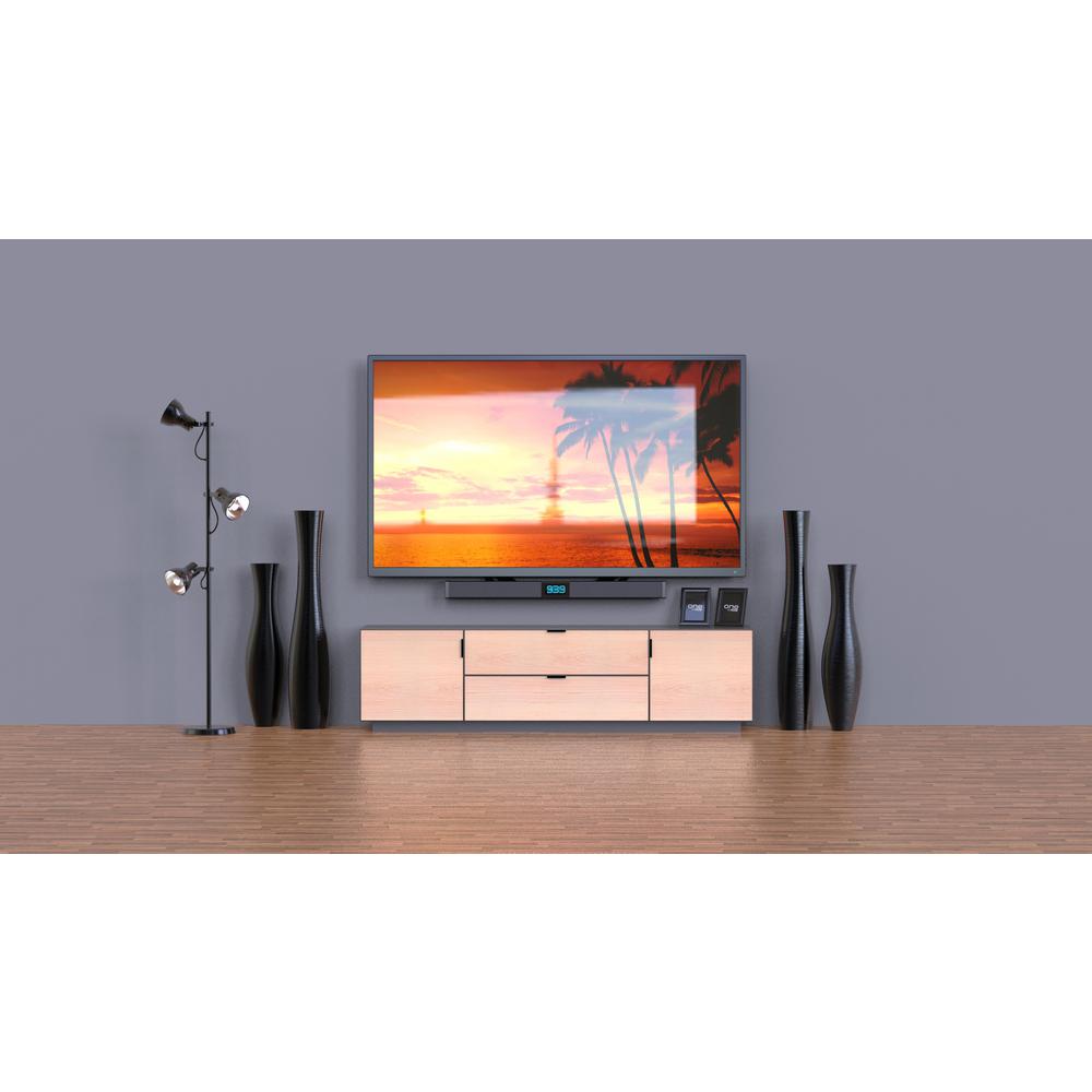 tv mounted with soundbar