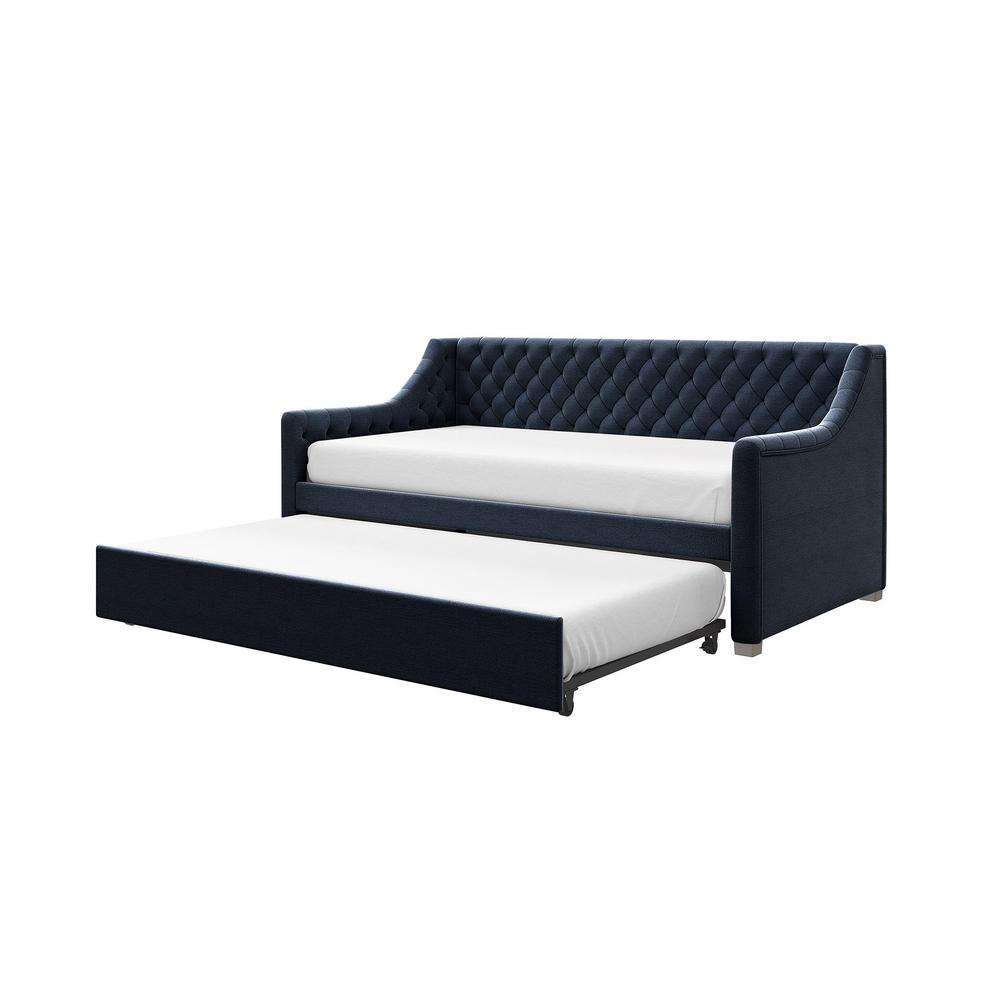 Featured image of post Blue Velvet Daybed / Cool contemporary furniture at great prices.