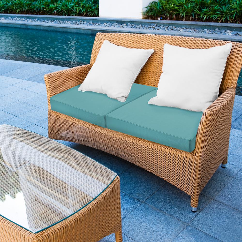 Sensorpedic 24 In X 24 In Sunbrella Tuscan Waterproof Memory