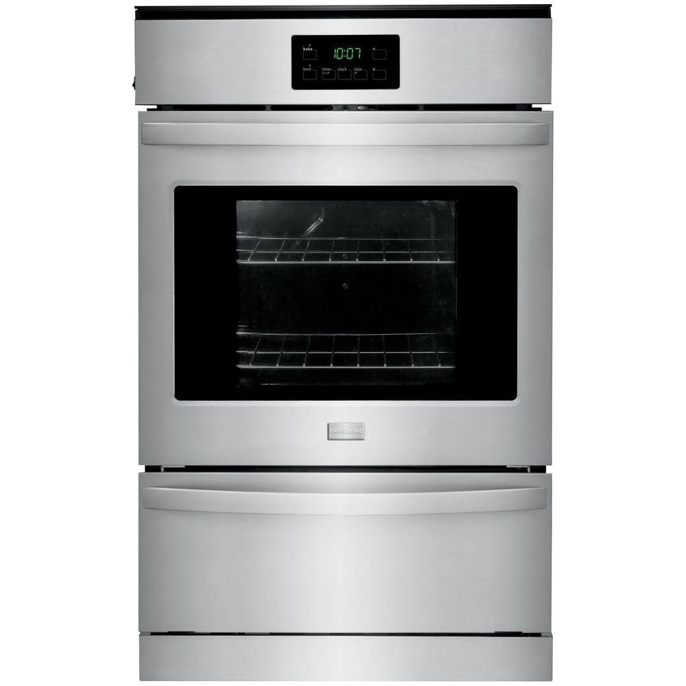 Frigidaire 24 in. Single Gas Wall Oven in Stainless Steel-FFGW2415QS ...