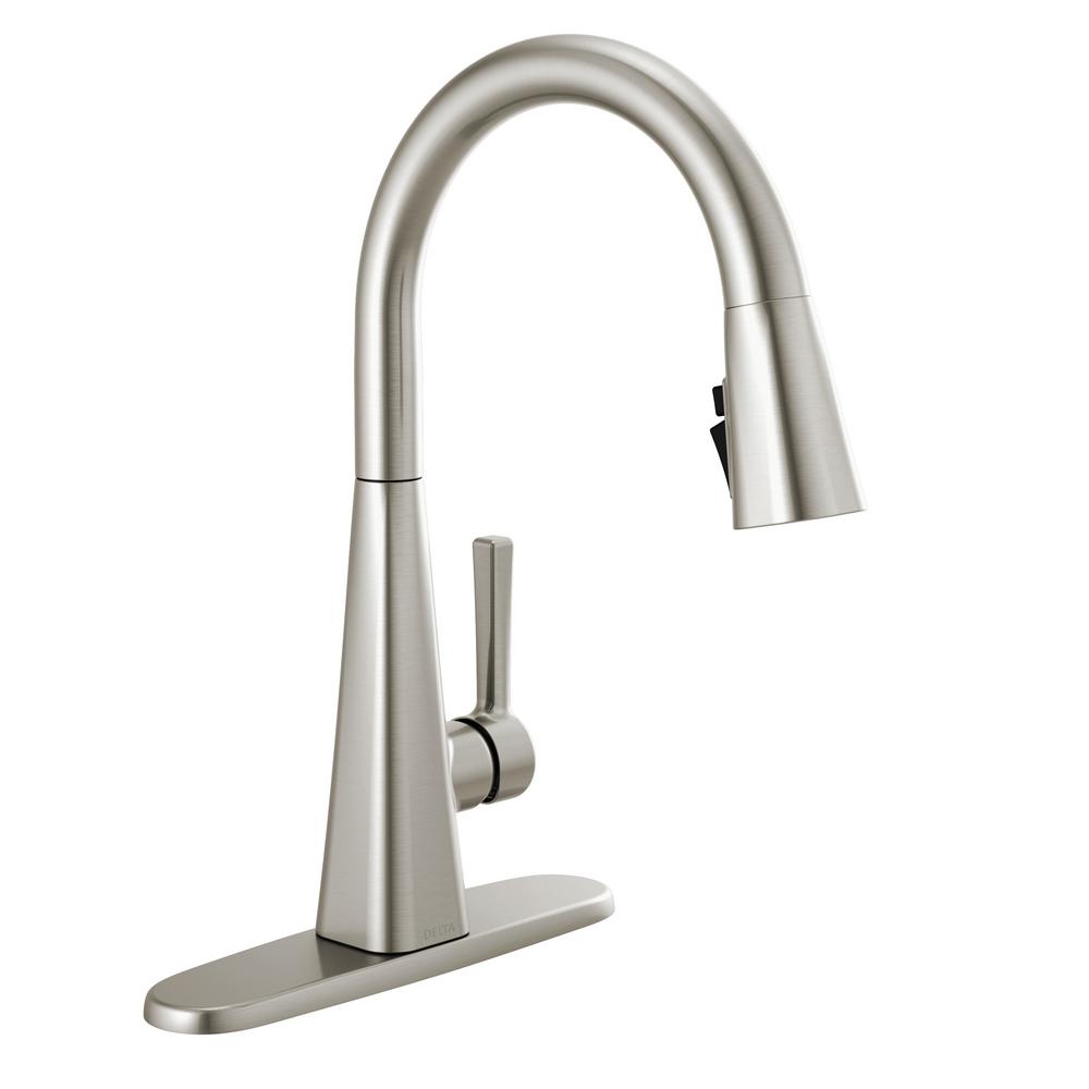 Delta Lenta Single-Handle Pull-Down Sprayer Kitchen Faucet with Shield ...