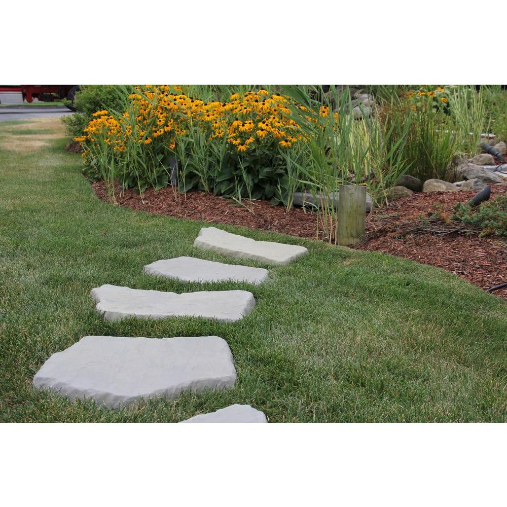 Concrete Stepping Stones Hardscapes The Home Depot