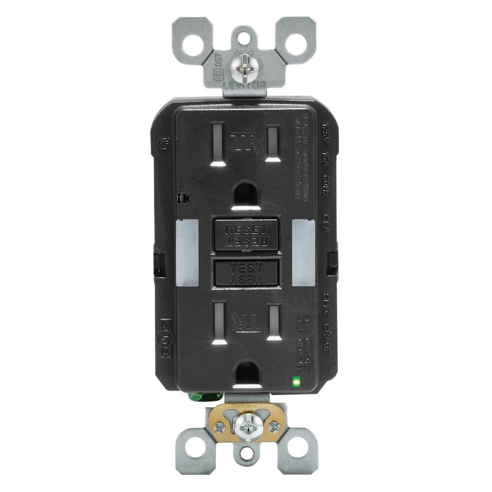 Leviton 15 Amp Self-Test SmartlockPro Combo Duplex Guide Light and