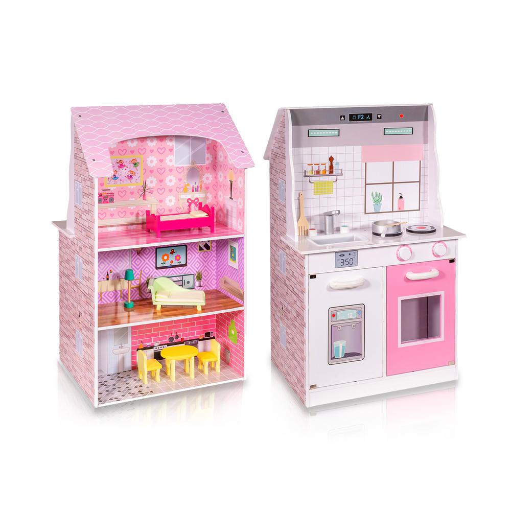 doll and doll houses