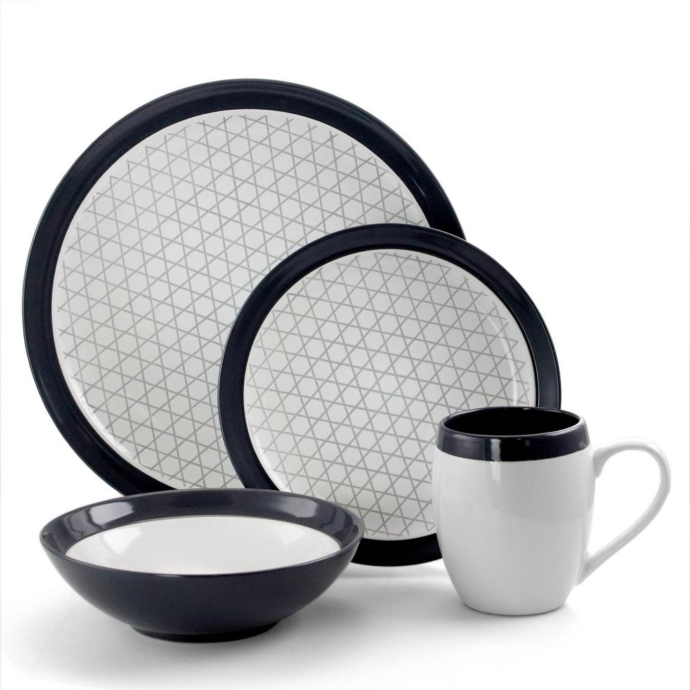 fine dinnerware set