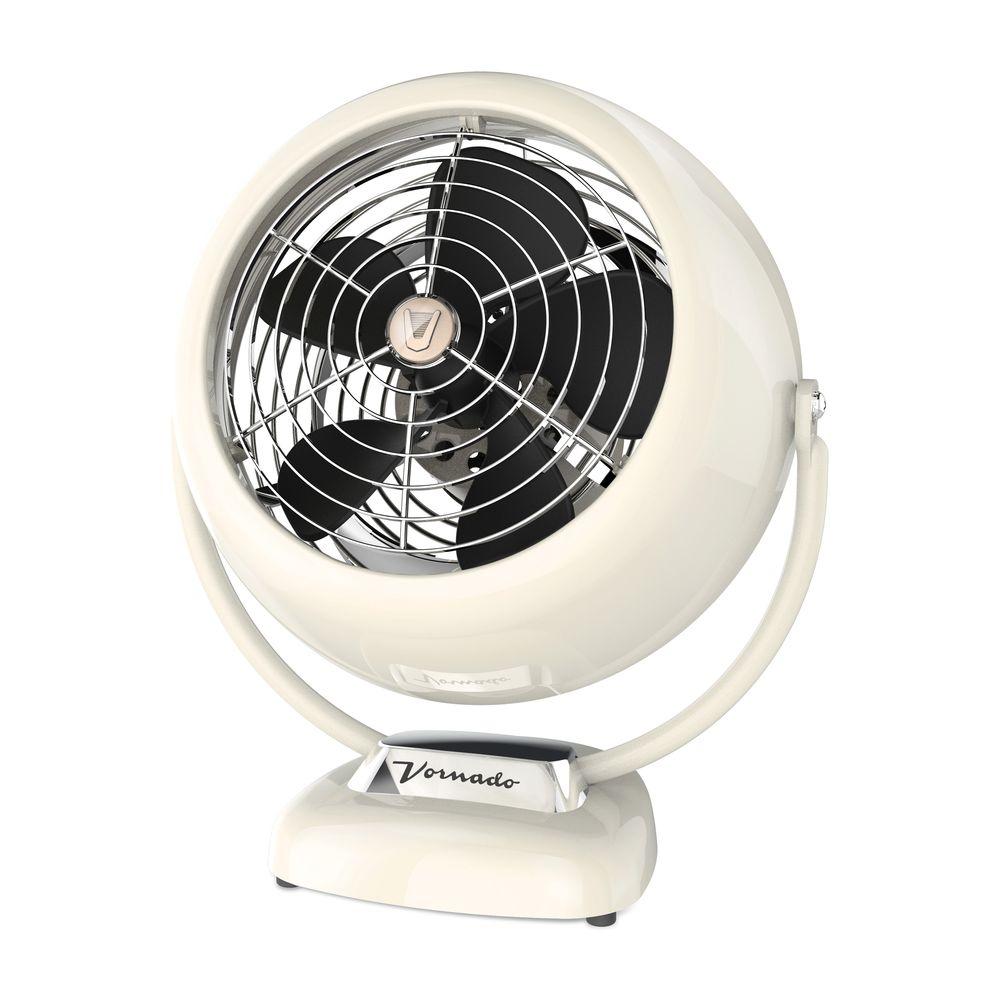 Vornado Vfan 12 In Vintage Air Circulator Fan White Cr1 Vornado Vfan 12 In Vintage Air Circulator Fan White