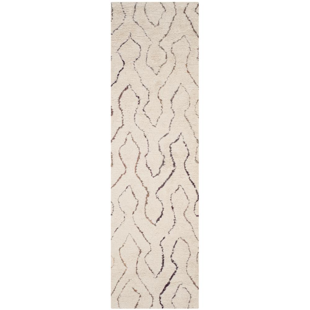 Safavieh Casablanca Ivory/Multi 2 ft. 3 in. x 8 ft. RunnerCSB211A28