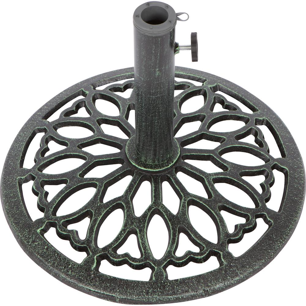 Trademark Innovations 17 5 In Cast Iron Patio Umbrella Base Green Umbase Snwflk The Home Depot