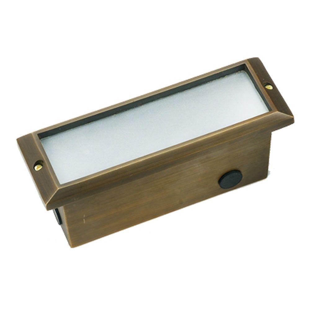 Best Quality Lighting 1 Light Antique Bronze Die Cast Brass Brick Best Quality Lighting 1 Light Antique Bronze Die Cast Brass Brick Step