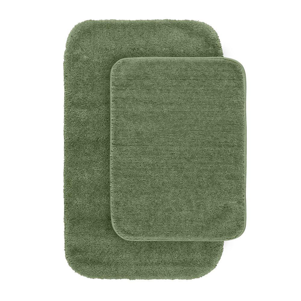 https://images.homedepot-static.com/productImages/7f4ada9e-bf57-469f-8eef-21d35bafd720/svn/deep-fern-garland-rug-bath-mats-dec-2pc-08-64_1000.jpg