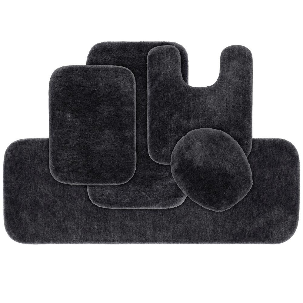 black bathroom mats