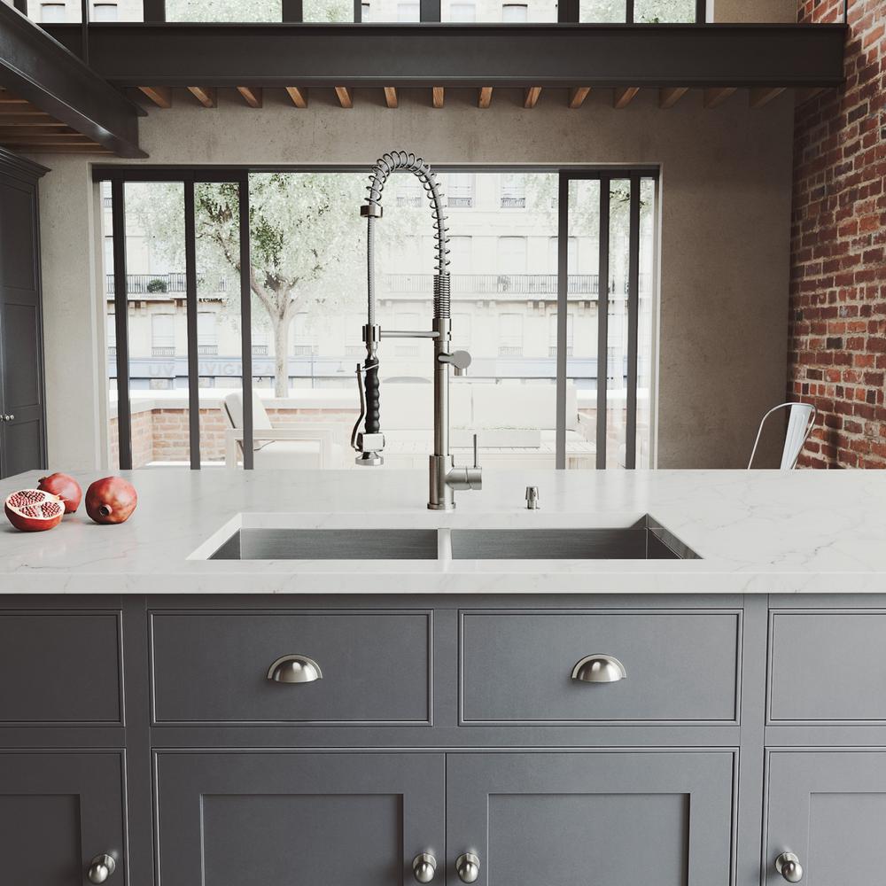 Vigo All In One Undermount Stainless Steel 32 In Double Bowl