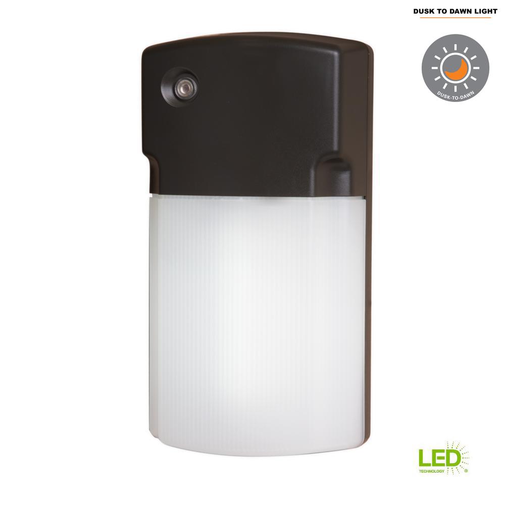 Dusk To Dawn Outdoor Wall Mounted Lighting Bronze Outdoor Integrated Led Wall Pack Light With Dusk To Dawn Photocell Sensor